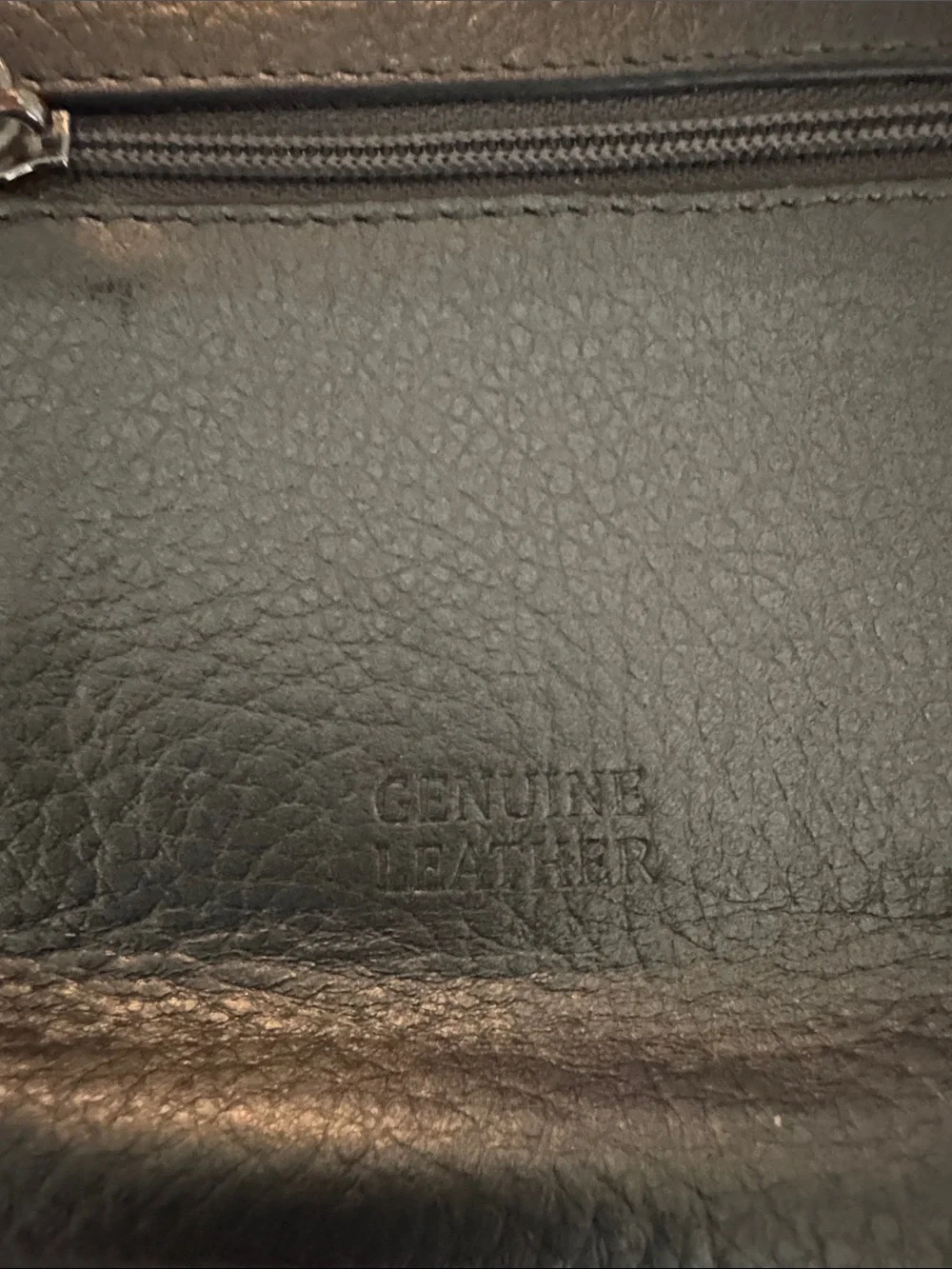 Compact Pebbled Leather Bifold Wallet in Silver